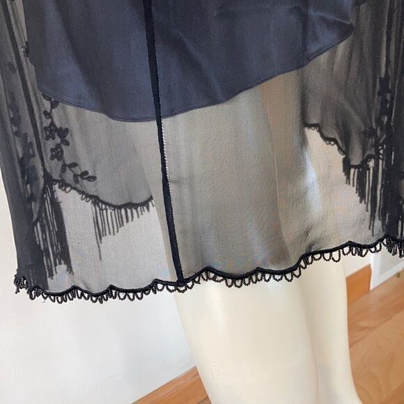TAHARI Dress sheer sleeveless beaded silk black with grey slip two piece size 2 - Picture 13 of 16